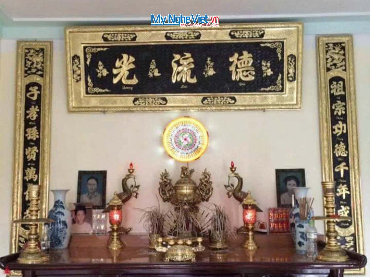 Hoành phi câu đối đồng - Cuốn thư câu đối